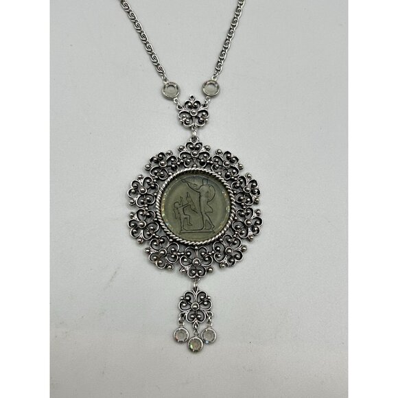 Vintage Goldette Intaglio Cameo Necklace Reverse Glass Gray Silver Tone Chain - Picture 5 of 9